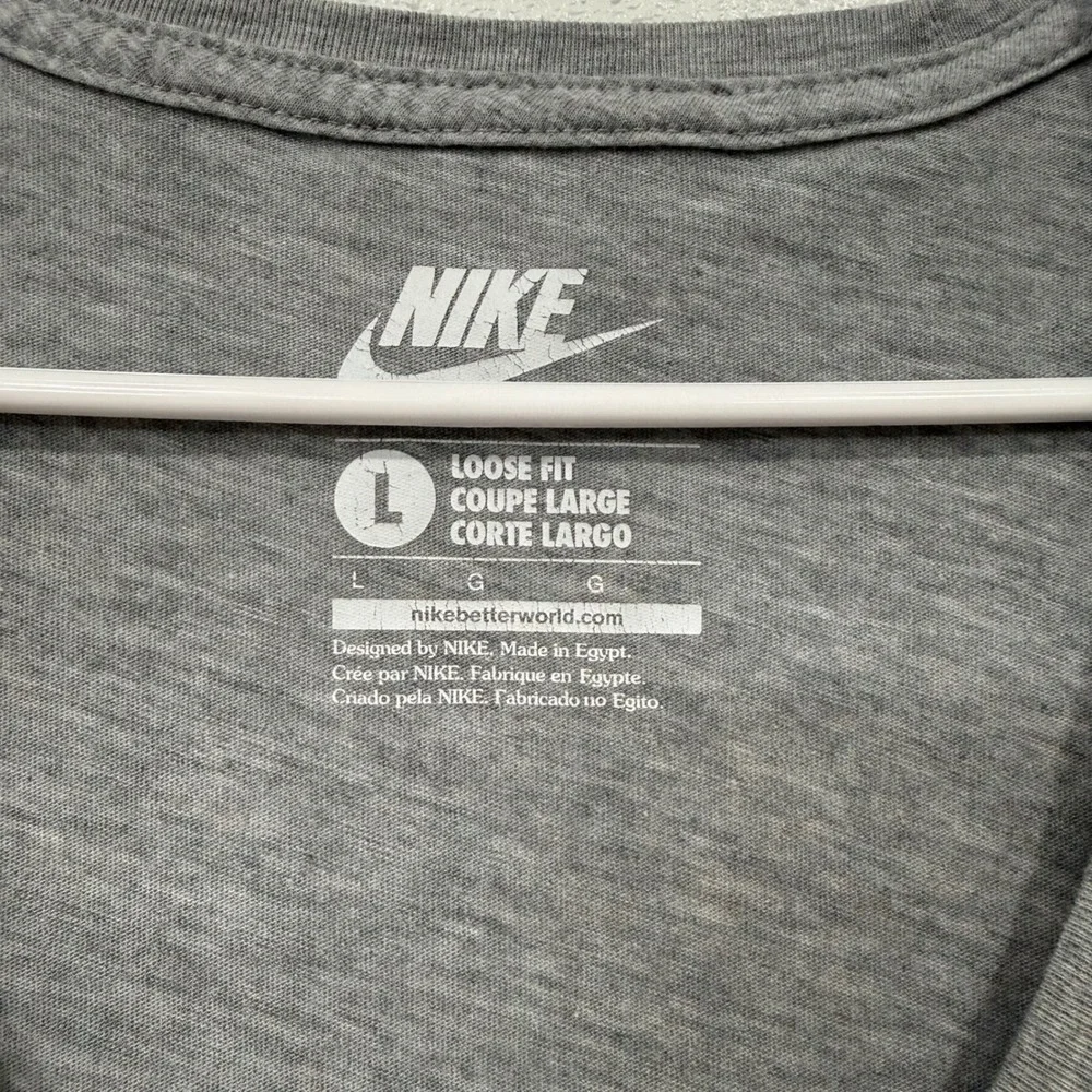 Nike Womens Loose Fit Grey Graphic Tee Yellow Gradient Swoosh 717329-064 Size L